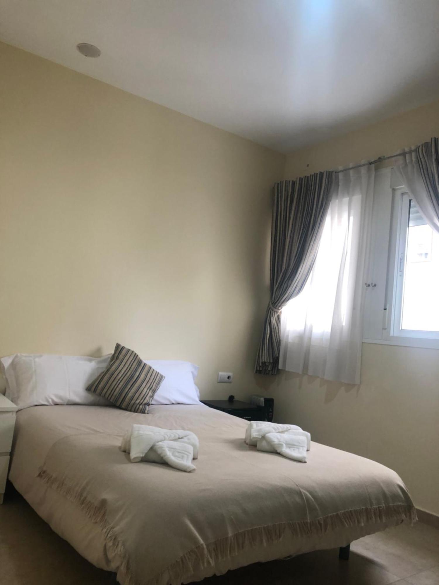 Invecar Holding Apartment Sevilla Exterior foto